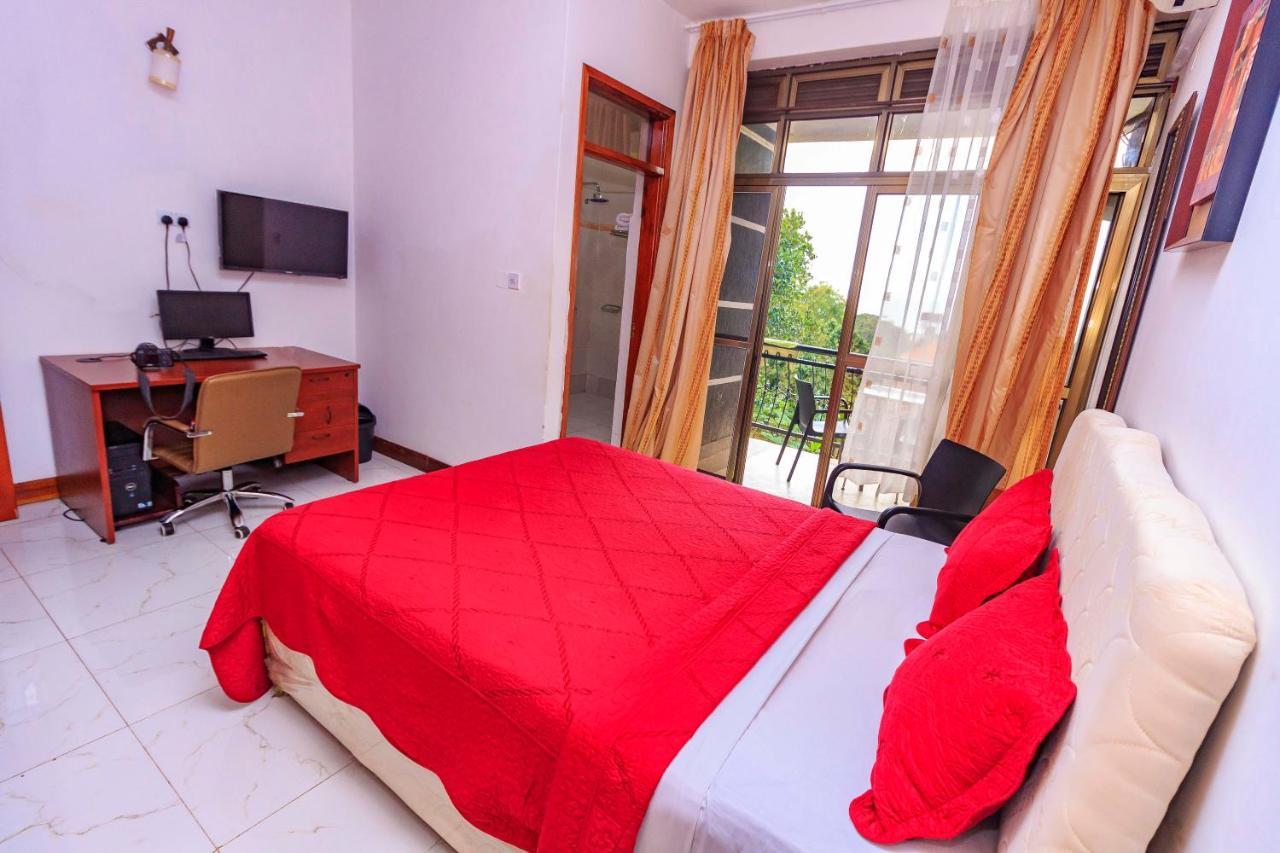 Frontiers Hotel